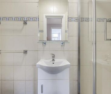 High Street, London W3 - Photo 3