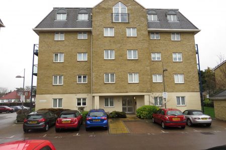 Taverners Way - Photo 3