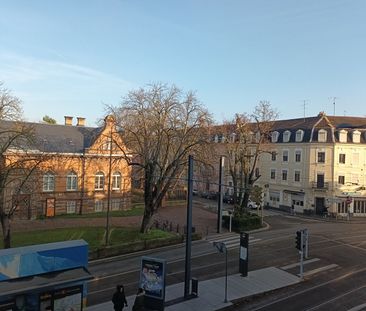 Location Appartement 3 pièces 62m² - Photo 1