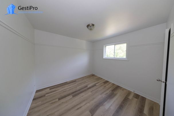 1330-1332 route Marie-Victorin - Photo 1