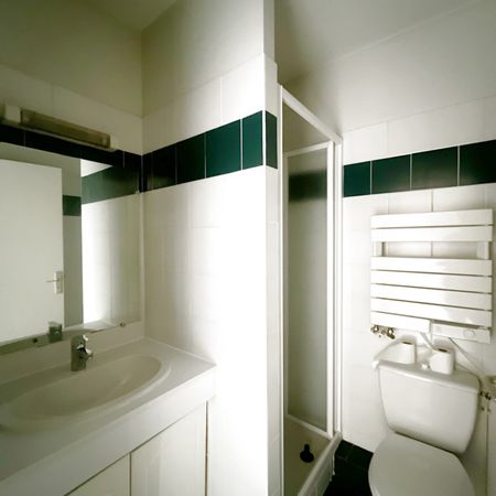 Location Appartement 1 pièce 23m² RODEZ 12000 - Photo 4