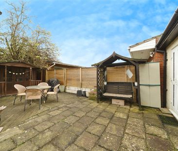 Wyndham Crescent, Whitton, Hounslow, TW4 5HZ - Photo 2