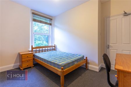 Cotswold Road, - Photo 5