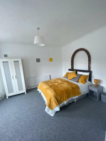 Student house on Columbia Road - Photo 2