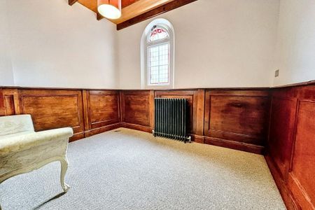 3 bedroom semi-detached house to rent - Photo 4