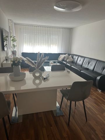 4 Zimmer, 92 m², 1. Stock - Foto 2