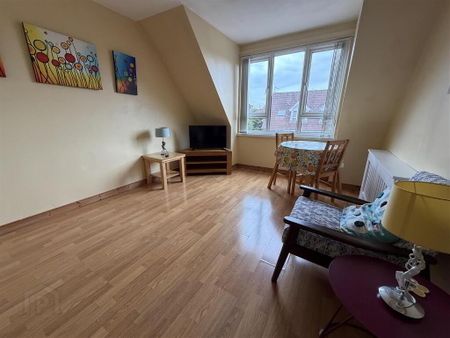 39B Carnbrae Park, Castlereagh, Belfast, BT8 6TP - Photo 2