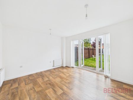 2 bedroom terraced house to rent - Photo 4