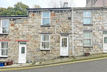 3 bedroom terraced house to rent - Photo 2