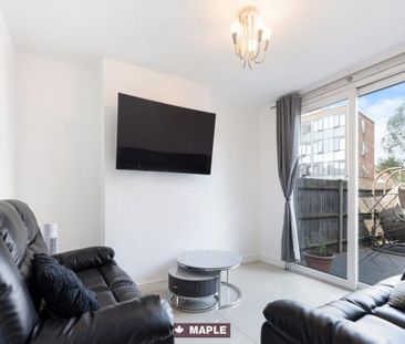 2 bedroom maisonette to rent - Photo 2