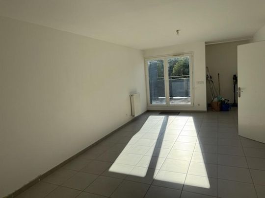 Location Appartement 3 pièces 65m² PESSAC 33600 - Photo 1