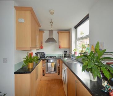 1 Bedroom Apartment To Let - Photo 6