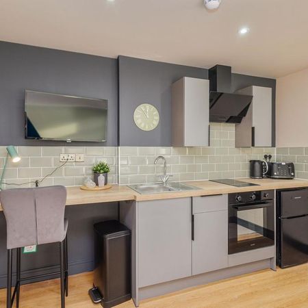 1 bedroom house of multiple occupation to rent - Photo 3