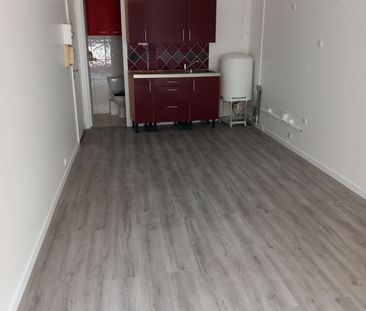Location Appartement 1 pièce 23m² VAUJOURS 93410 - Photo 4