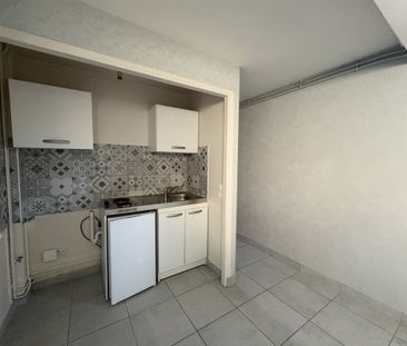 Location Appartement 1 pièce 24m² VILLEBON SUR YVETTE 91140 - Photo 3