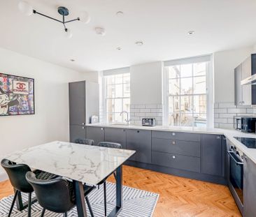 Arlington House - Photo 2