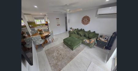 Renovated 2-Bedroom Duplex - Photo 4