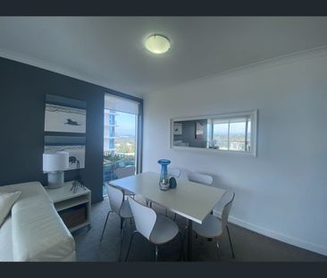 21406/5 Lawson St, Southport, Qld 4215 - Photo 5