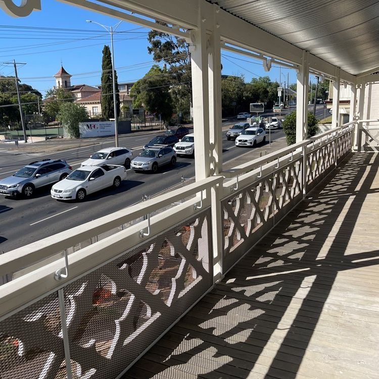 9-bedroom shared house, Latrobe Terrace - Photo 1