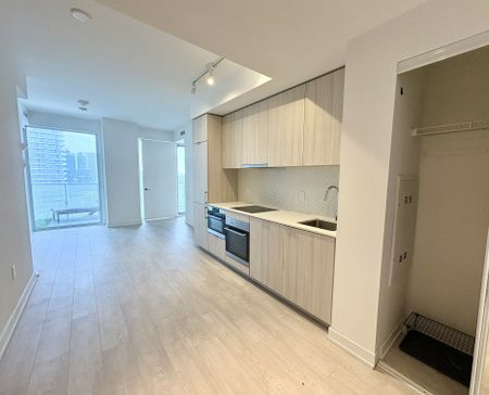 For Lease - 15 Queens Quay Unit# 2508, Toronto, Ontario - Photo 4