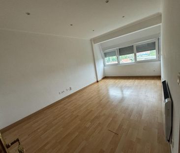 Piso de alquiler en Avilés - Calle Santa Apolonia, Villalegre - La Luz - Photo 5