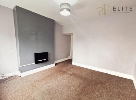 3 bedroom terraced house to rent - Photo 5