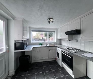 2 bedroom terraced house to rent - Photo 6