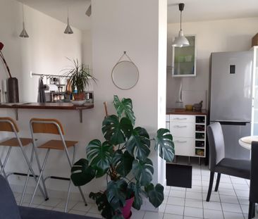 APPARTEMENT NON MEUBLE - 42,96 m² - 2 Pièces Villeurbanne (69100) L... - Photo 6