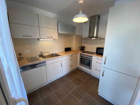 Location Appartement 4 pièces 76m² - Photo 4