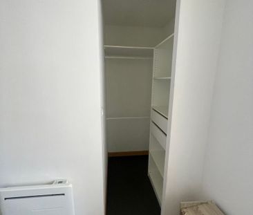 Location Appartement 2 pièces 46m² - Photo 5