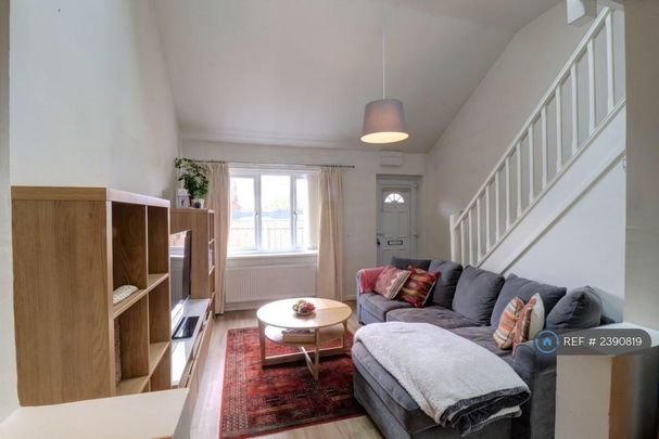 1 bedroom maisonette to rent - Photo 1