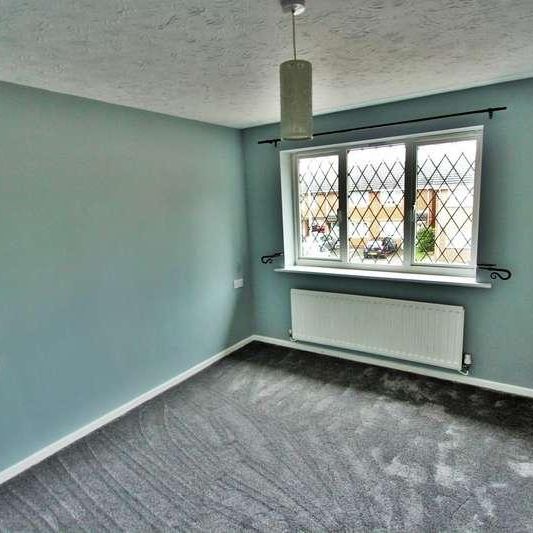 Pine Hurst Close, Leicester, LE3 - Photo 1