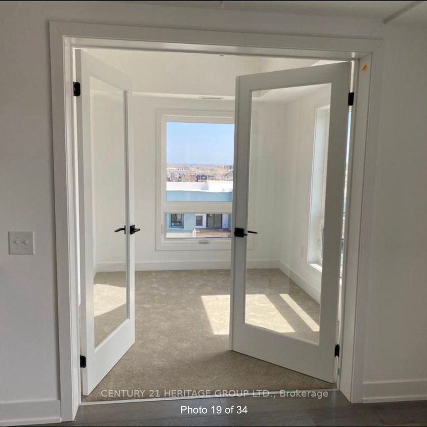 For Lease - 4 Spice Way Unit# 501, Barrie, Ontario - Photo 1