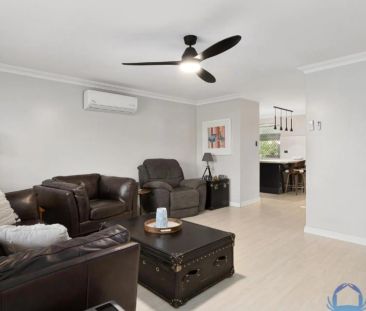Fully Furnished 3x2 Home - Prime Location in Mandurah - Photo 1