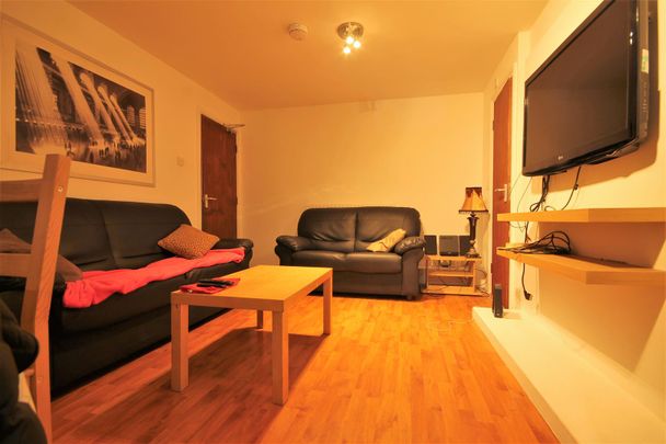 Goldspink Lane, Sandyford - Photo 1