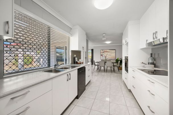 Modern 3-Bedroom Home in Thuringowa Central - Ready for You to Move In! - Photo 1