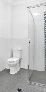 Modern Studio Apartment - Photo 4