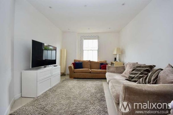 Fountain Road, London, SW17 - Photo 1