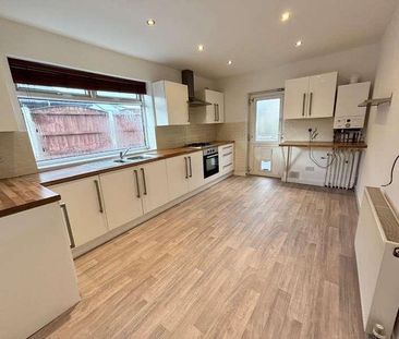 Lynmouth Close, Radcliffe, Manchester, M26 - Photo 6