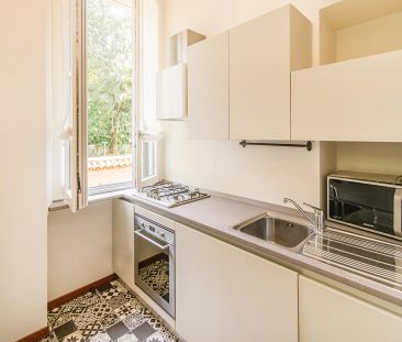 Appartamento di charme in villa d'epoca. - Photo 4