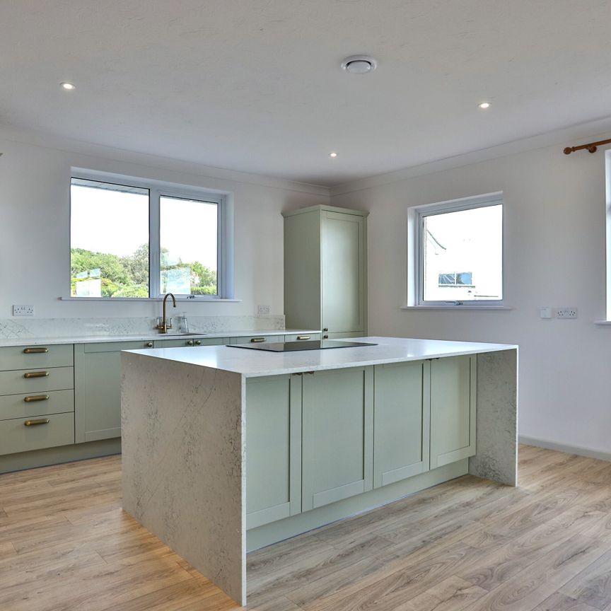 Mudeford, BH23, BH23 3NQ, Christchurch - Photo 1