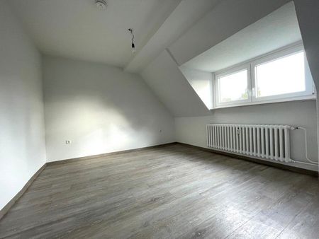 Super gemütliche Wohnung unter'm Dach - Foto 2