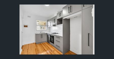 Hi, I'm a Renovated Unit Drenched in Sunlight... - Photo 2