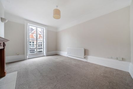 5 bedroom end of terrace house to rent - Photo 2