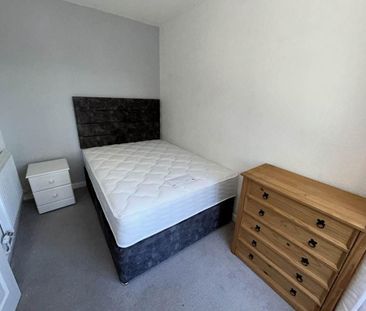 2 bedroom cottage to rent - Photo 2