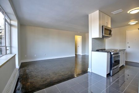 Benson Apartments - Photo 4