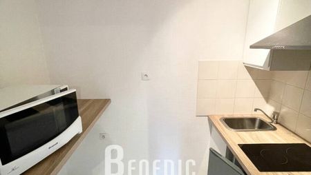 Grand studio avec parking - SAURUPT - Photo 3