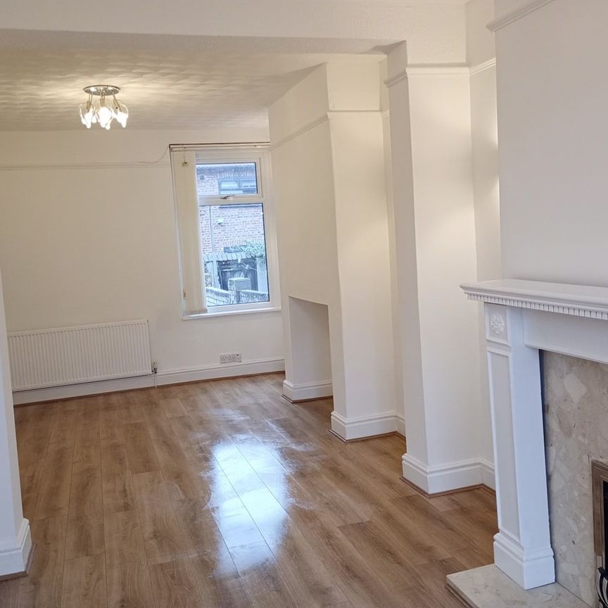 3 Bed Terraced House, Stanley Park Avenue South, L4 - Photo 1