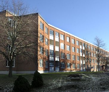 Härbrevägen 13, Skogås - Foto 1