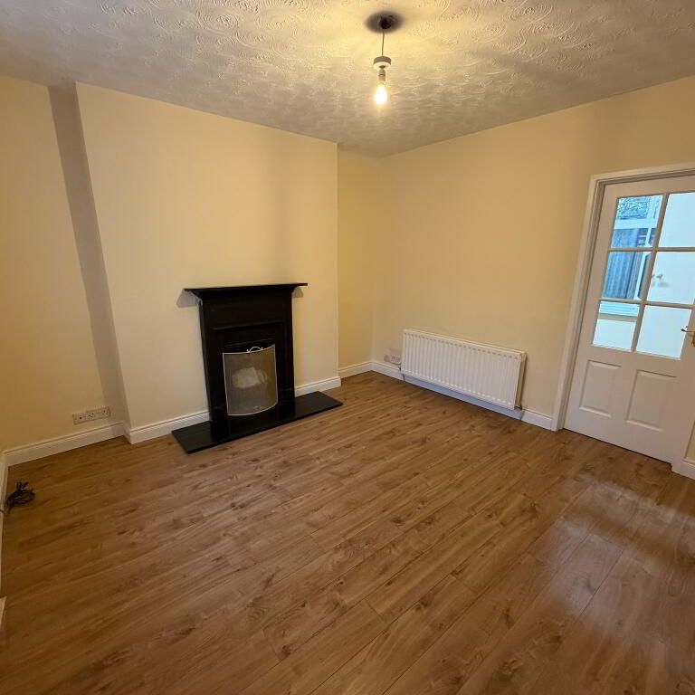 90 Main Street, Randalstown, BT41 3BB - Photo 1